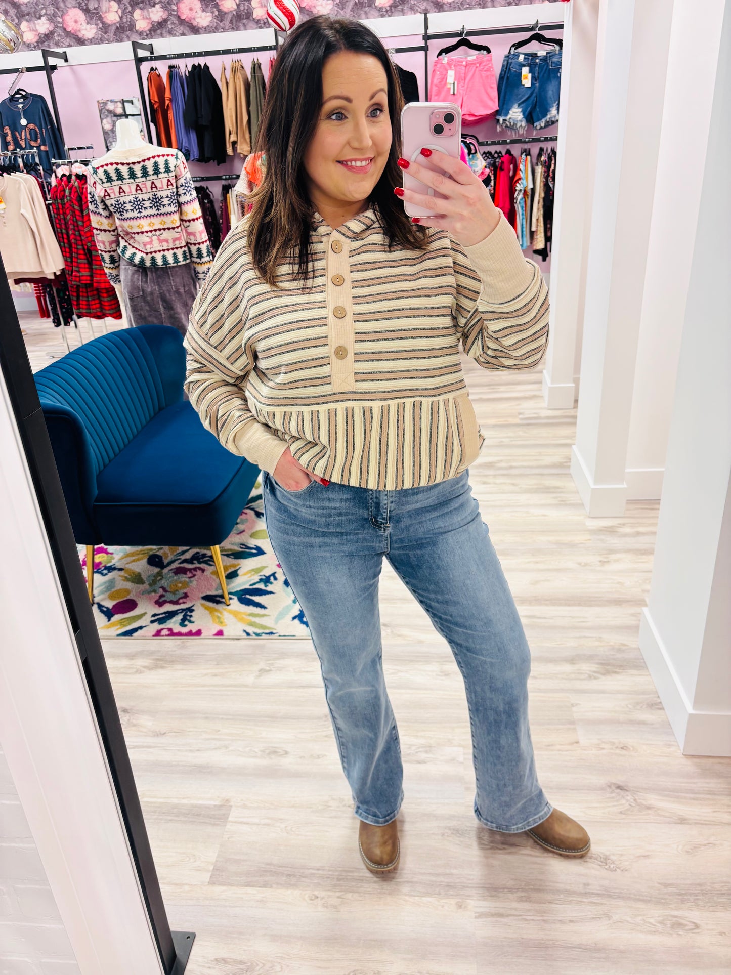 HIGH RISE RELAXED STRAIGHT JEANS SIDE SLIT-Risen Jeans