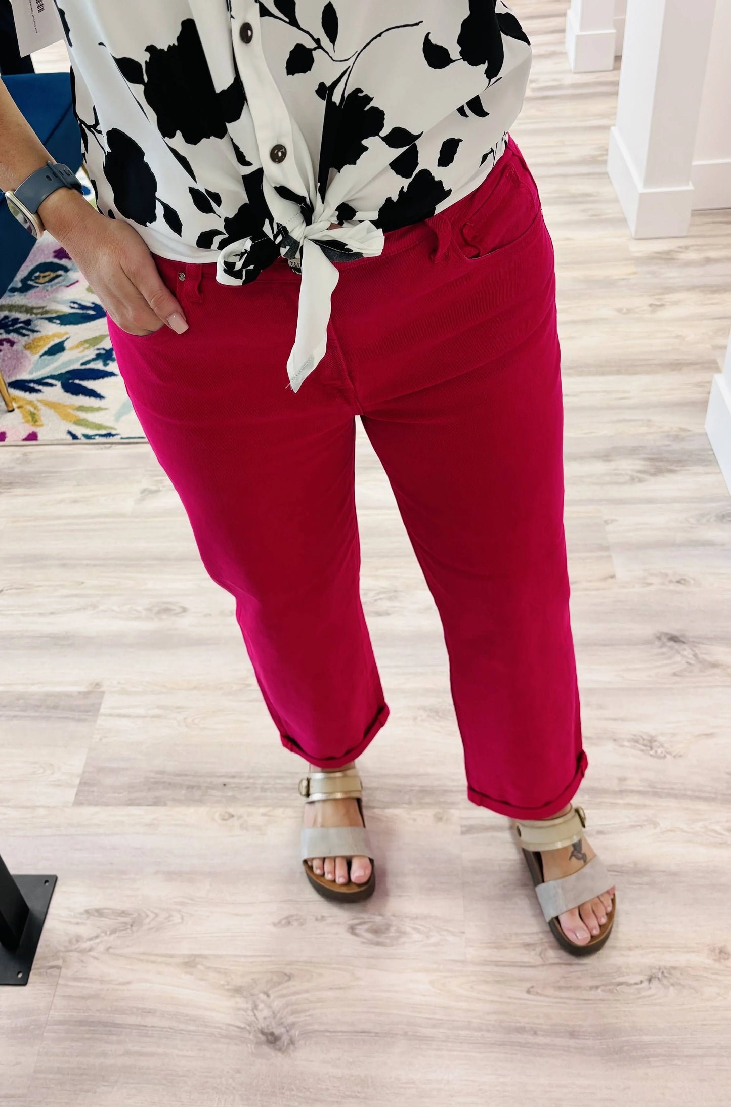 Risen Fuchsia Mid-rise Boyfriend Pant