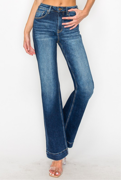 HIGH RISE STRAIGHT JEANS - RISEN JEANS