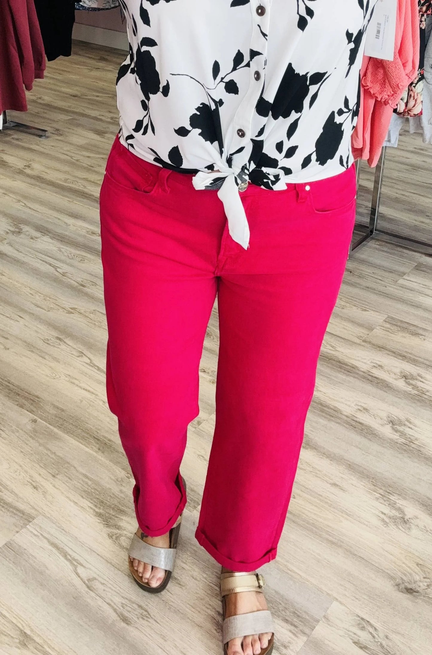 Risen Fuchsia Mid-rise Boyfriend Pant