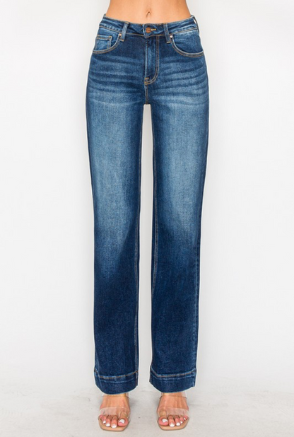 HIGH RISE STRAIGHT JEANS - RISEN JEANS