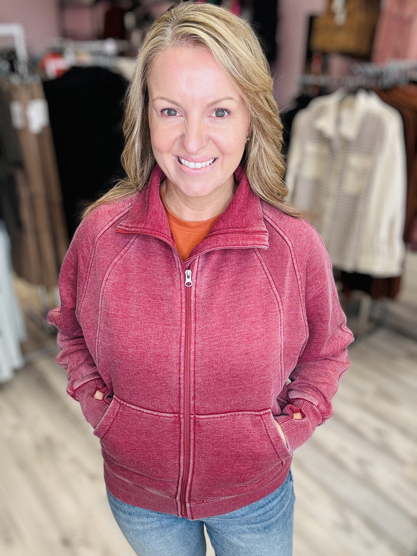 Vintage Washed Zip Up Sweatshirt in Washed Red