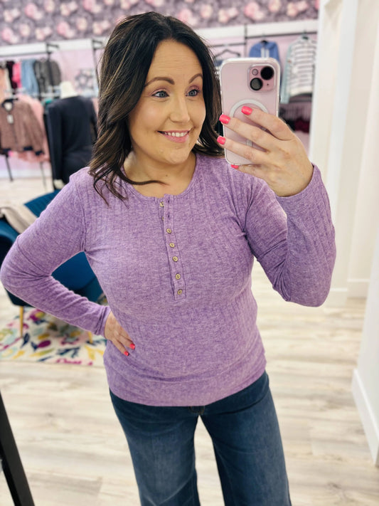 VIOLET LONG SLEEVE TOP