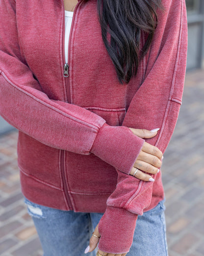 Vintage Washed Zip Up Sweatshirt in Washed Red